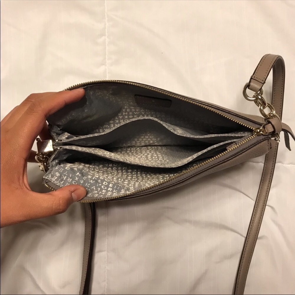 🚫SOLD🚫Kate Spade Madelyne Taupe Crossbody - Picture 5 of 7